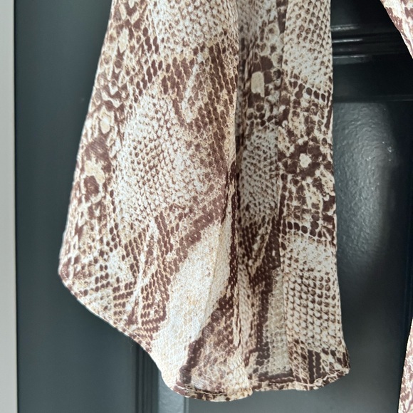 NWT WHBM Studded Python Ruffle Dress - Picture 9 of 12